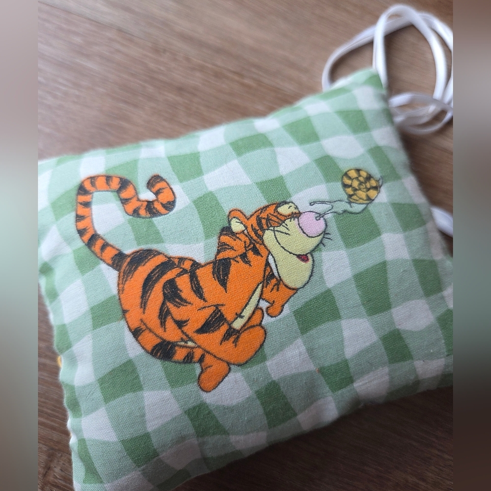 Vintage Hand Made Winnie the Pooh Tooth Fairy Mini Pillow with hanging strap - Picture 6 of 9